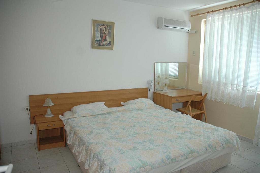 Perla Beach Holiday Club Hotel Приморско Стая снимка